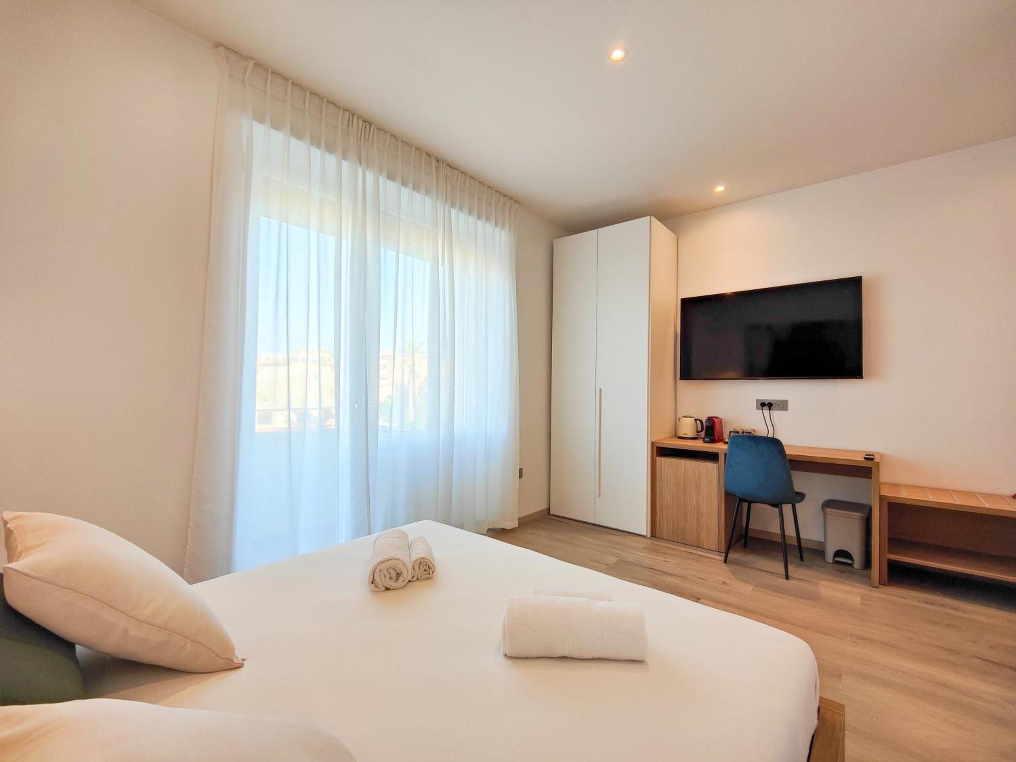 Galleria Roma Art Guesthouse Oristano Exterior foto